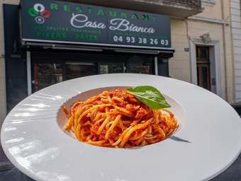 Casa bianca Pizzeria - 2