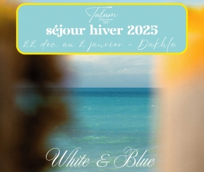 Voyages Cacher White and Blue - logo