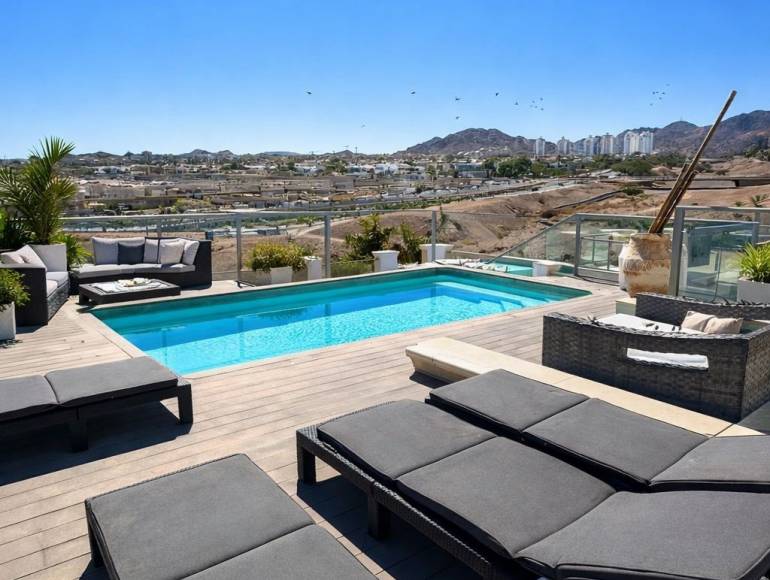 cover Prestige Services Eilat  by Zachary Smadja