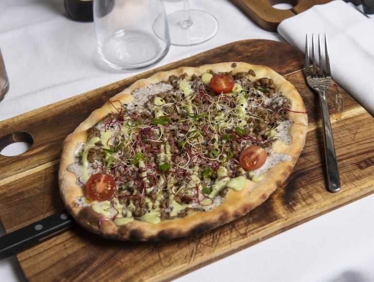 Restaurant cacher Bassar