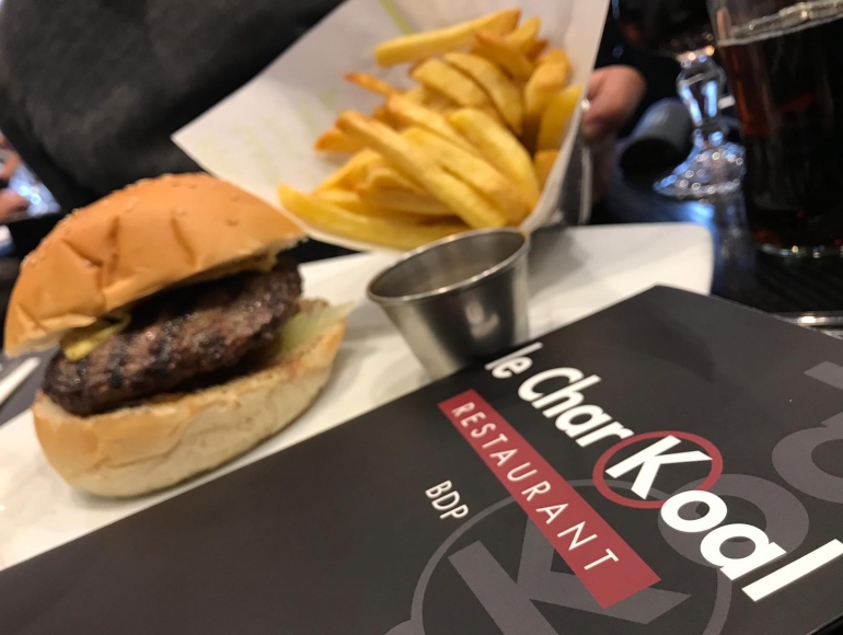 Le Charkoal Restaurant Cacher à Charenton le Pont