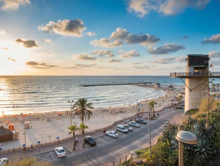 cover PartirenIsrael.com - Été Leonardo Plaza Netanya