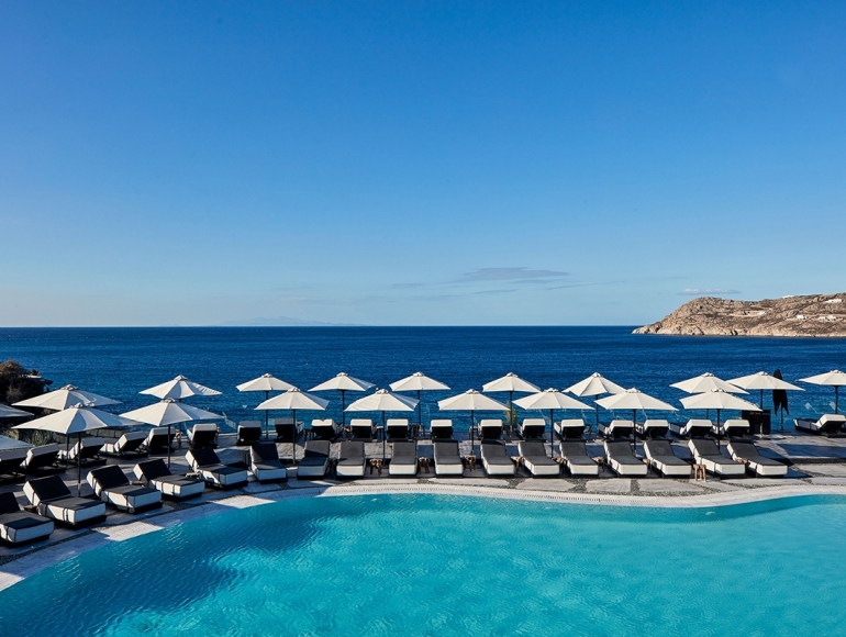 cover Club Turquoise Mykonos Pessah