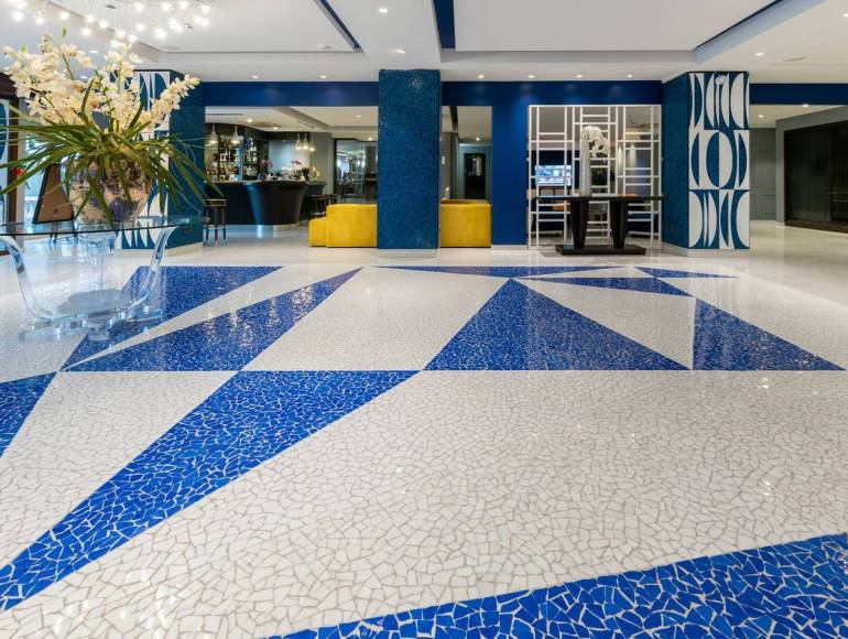 Davy Club Cannes Pessah 2025 Voyager cacher à Cannes Alloj