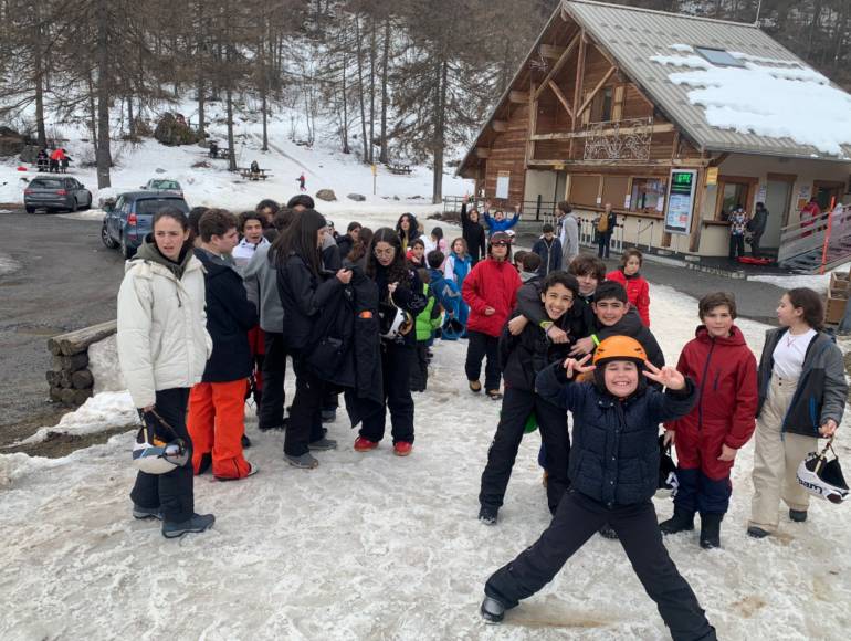 Colonie DEJJ Ski Février 2024 Paris/Lyon Fébruary 2025 Voyager